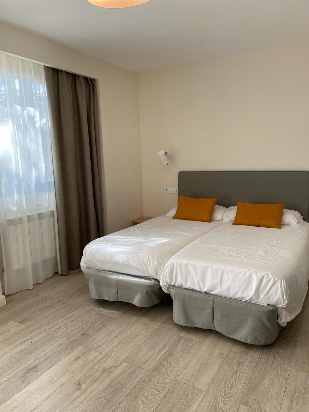 Villa Lucerna Sports & Hotel Resort Vigo de Sanabria Екстериор снимка