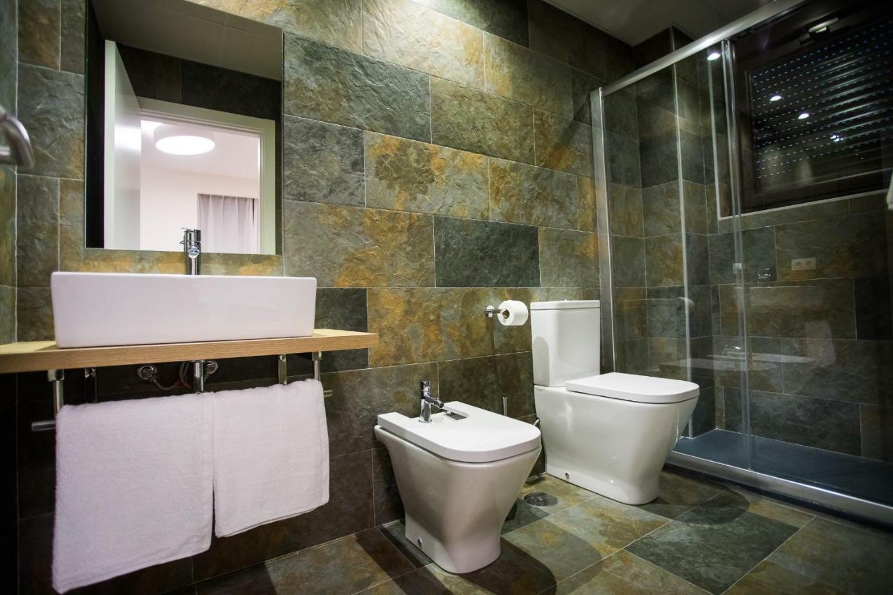 Villa Lucerna Sports & Hotel Resort Vigo de Sanabria Екстериор снимка