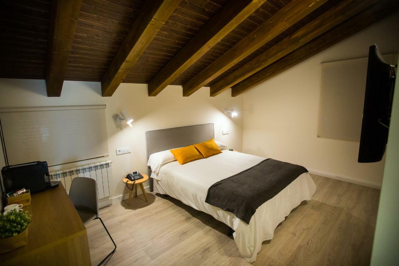 Villa Lucerna Sports & Hotel Resort Vigo de Sanabria Екстериор снимка