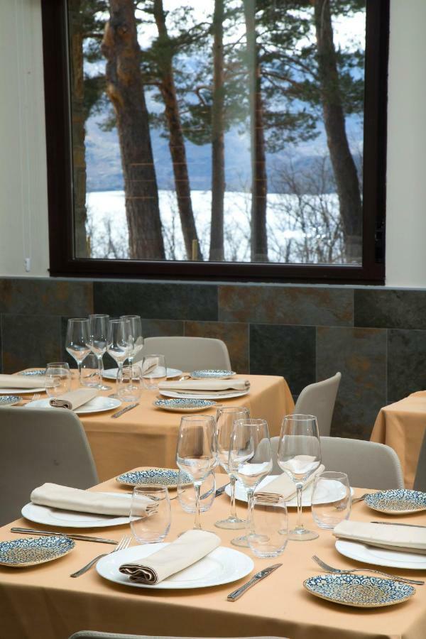Villa Lucerna Sports & Hotel Resort Vigo de Sanabria Екстериор снимка